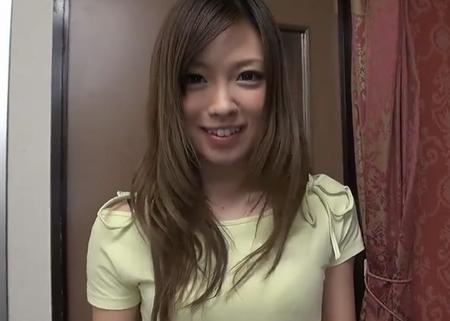 【瀬名あゆむ】撮影が終わって帰るところで恒例のお帰りフェラ＆お帰りごっくん、口の中がねちゃねちゃ状態で帰らんといけんｗ