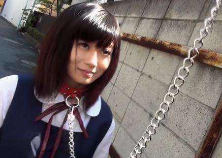 美少女JKに首輪をつけペットにして連れまわす鬼畜男、股間にはリモコンバイブを仕込んで完全調教してやがる
