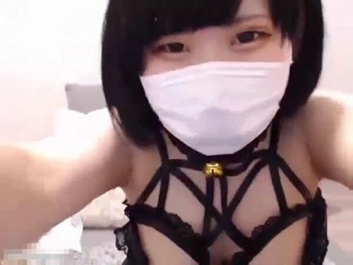 ライブチャット「サキュバス？興奮する？」メイドセクシーTバック美巨尻ドマゾビッチ娘！