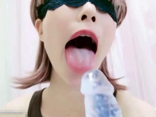 「舐められたい？ジュルルルッ！あぁぁ！ジュボジュボ！」エロ声セクシー性獣美魔女奥様が濃厚バキュームフェラ！ライブチャット