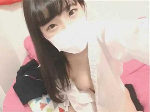 【ライブチャット】「パンツｗやばいｗ恥ずかしいｗ乳首勃ってるｗ」巨乳美少女が淫語連発エロ配信！