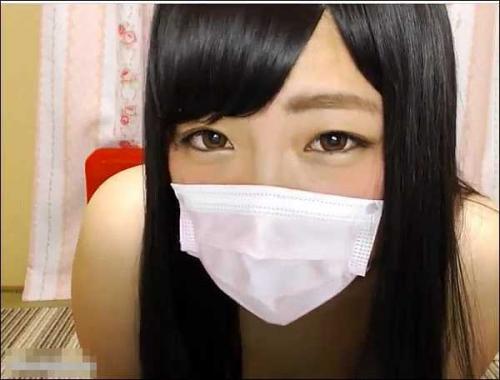 ライブチャット「ポロリｗ安心してください！出てますよｗ」制服巨乳娘がオッパイ弄りエロ配信！