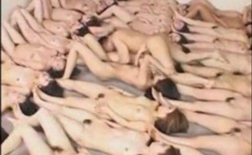 なっ・・なんだこの図は・・！？男一人対女えーっと・・何人いるんでしょう？？圧倒的物量の女性たち
