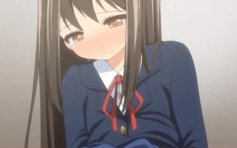 電車内でおしっこ我慢するロリ娘にエッチなイタズラしておもらしさせちゃうｗ
