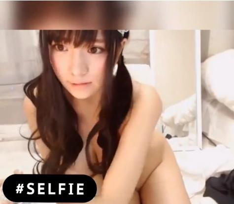 爆乳美少女が電マオナニーでアヘ顔になってイキまくる