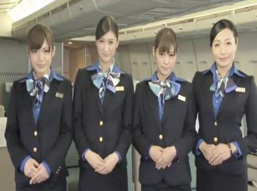 【オマンコ航空】綺麗で痴女な美人CAのフライトサービスがヤバイｗ
