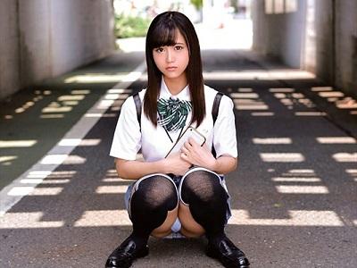 ＜神待ちJK＞家出制服jkを連れ込み立ちバック鬼ピストン！パイパンまんこに中出ししまくるｗｗ＜膣内射精＞