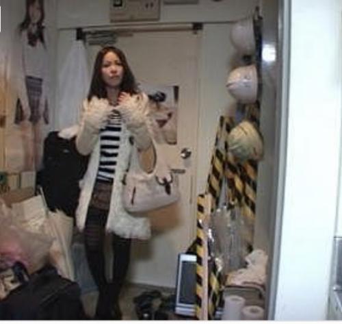 【盗撮】デリヘル嬢と仲良くなってプライベートセックスを隠し撮り