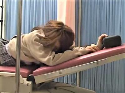 ＜産婦人科＞『赤ちゃんデキちゃうーーーーッ‼』検査のテイで悪徳医師のセクハラ触診！制服JKに無理やり無許可中出しレイプ♥