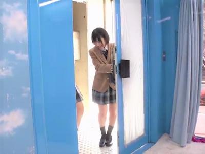＜素人ナンパ＞”キス映え”新作リップを餌に車内連れ込み！！ねっとりベロチューで発情させてハメ倒す濃厚エロ企画♥＜JK＞