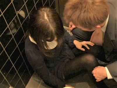＜泥酔レイプ＞酔いつぶれた巨乳OLをホテル連れ込み！！意識朦朧の肉便器状態マンコさんにイタズラ痴漢×昏睡レイプ♥＜凌辱＞