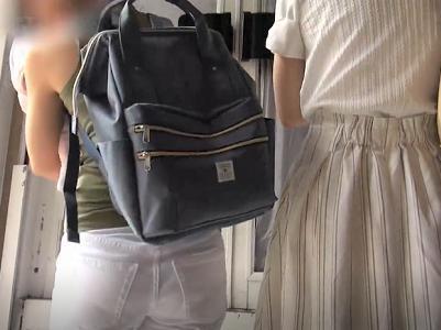 ＜素人ナンパ＞ピタパン子持ちママをMM号連れ込み！！デカチン見せつけ強制発情×4P乱交NTRセックス♥＜人妻ナンパ＞
