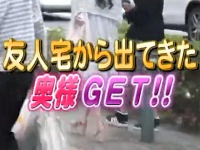 ＜素人ナンパ＞”セレブ妻アンケート”で車内連れ込み！！電マ×デカチンで発情させて浮気不倫な中出しSEX♥＜人妻ナンパ＞