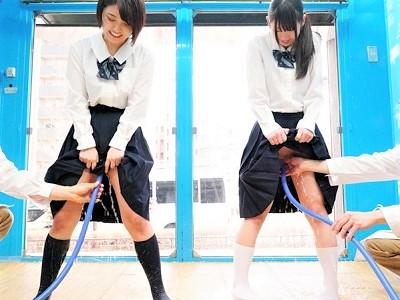 ＜素人ナンパ＞”医療行為”のテイで女子校生にイタズラ痴漢ｗｗ 蛇管ブチ込み膣内洗浄×羞恥責め高速ピストン♥＜女子高生＞
