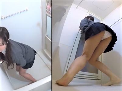 『やだやだ漏れちゃうぅーーーーッ‼』密室で制服女子校生がおしっこ我慢の羞恥プレイ！お漏らし塗れの盗撮フェチ映像流出ｗｗ