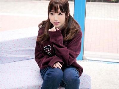 ＜素人ナンパ＞くびれ美乳の激カワ美少女を車内連れ込み！現役JDのパイパン目掛け追撃ピストン×種付け中出し♥＜エロ動画＞