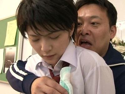 ＜男装女子＞『なんでぇ…ッ♡』爆乳すぎてセクハラ教師にバレちゃうボーイッシュ女子校生☆ハメ撮りレイプでメスイキしちゃう♡