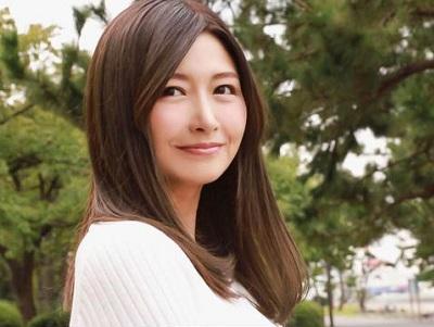 ＜ガチ人妻＞平凡な主婦がひた隠して来た変態願望を大解放！敏感体質をペロンチョされて痙攣しまくるデビュー作品♡＜清純＞