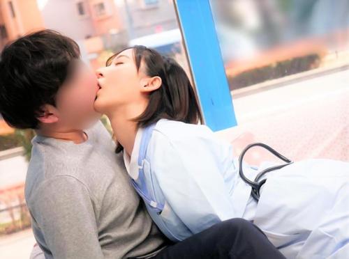 ＜素人ナンパ＞『我慢しなくて良いですよ…♡』巨乳の看護師に童貞くんのオナサポ依頼→種付け中出しセックスにｗｗ＜エロ動画＞