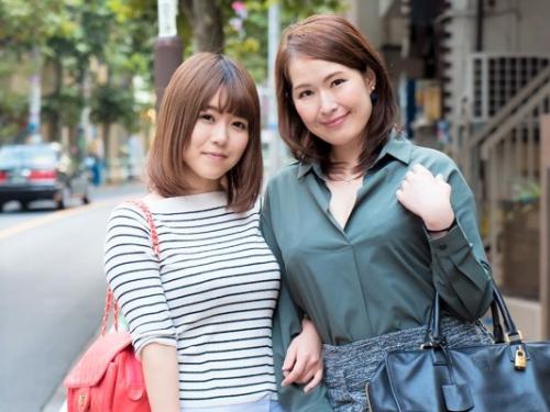 ＜素人ナンパ＞買い物中の仲良し母娘ナンパ×ヤリ部屋連れ込み！！エロ娘＆熟々ママまとめて種付け親子丼W中出し♥＜人妻熟女＞