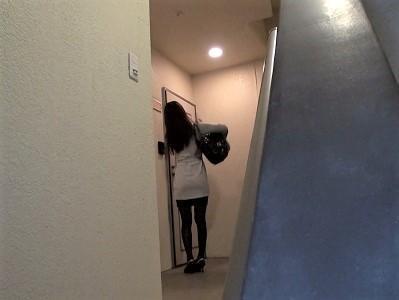 ＜ガチレイプ＞帰路に就くミニスカ美人OLを尾行して自宅特定…鬼畜レイパーが住居侵入×絶叫号泣の種付け無許可中出しレイプ♥