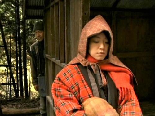 ＜ヘンリー塚本＞昭和の冬のワイセツ行為！！こたつで囲炉裏で青姦で…至る所で人妻熟女と濃厚セックス♡＜エロドラマ＞
