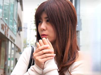 ＜人妻ナンパ＞セレブな美人妻を言葉巧みにヤリ部屋連れ込み！！乳首責めで発情させて不倫マンコに種付け中出し♡＜素人ナンパ＞