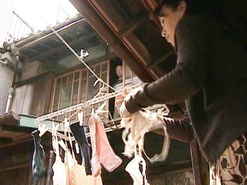 ＜人妻レイプ＞熟女妻な”義母”に劣情を抱く絶倫息子…旦那の留守中に母を犯す禁断の濃厚ハード近親ファック♡＜エロドラマ＞