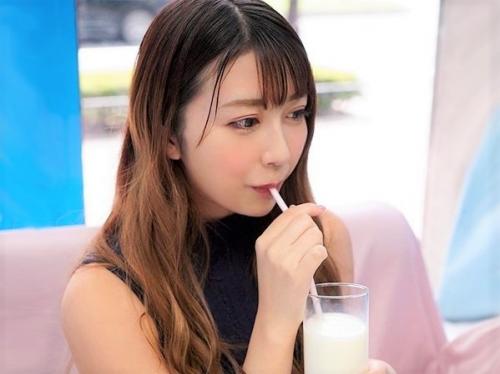 ＜素人ナンパ＞牛乳含んで”凄テク我慢”企画『…ごっくんしちゃった///』罰ゲームでお仕置きセックスｗｗ＜大量潮吹き＞