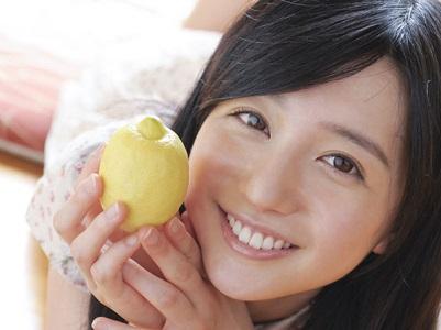 ＜処女作品＞芸能人志望の超本格派美少女19歳！デビュー作品からド喰らうベロチューピストンにだいしゅきホールド痙攣中イキ♡