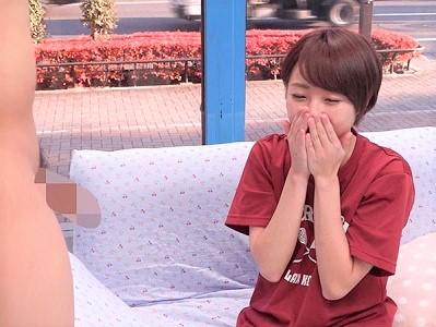 ＜素人ナンパ＞スポーツ系アスリートJDを連れ込みデカチン見せつけ！！童貞くんと筆おろしSEXで種付け中出し♥＜膣内射精＞