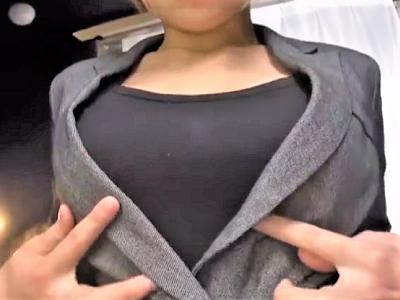＜素人＞保険外交員の爆乳おっぱいお姉さんが欲求不満でAV出演！黒パンスト破いて濃厚エロなずらしハメ中出しハメ撮りSEX♥