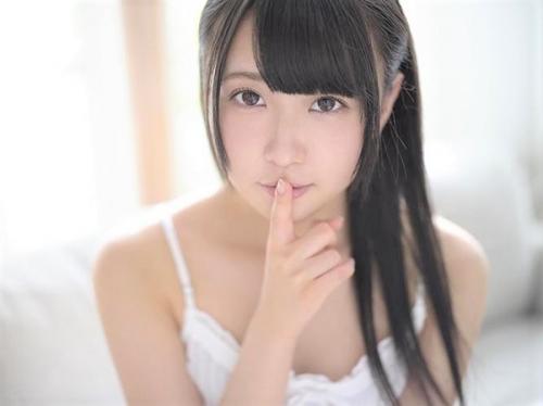 ＜AV処女作＞ガチモン天使ｷﾀ━(ﾟ∀ﾟ)━‼ 本物アイドルの美脚×美乳×美尻をしゃぶり尽くすデビュー作品♥＜初撮り＞