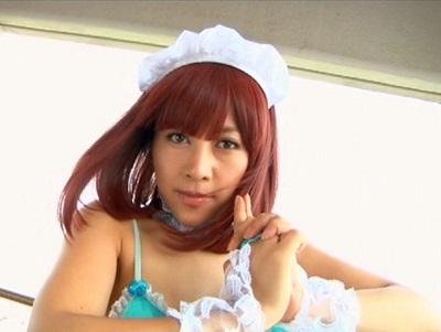 ＜芸能人＞意外と可愛いくてナイスバディな物真似アイドルのイメージビデオ！メイドアニコスで風呂掃除☆