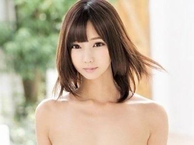 ＜処女作＞ 圧 倒 的 透 明 感 ！ ！ 国宝級パイパン美少女がマジックミラー車で真正中出し×AVデビュー作品♡
