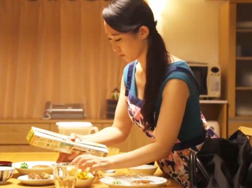 ＜人妻レイプ＞隣人にオナニー姿を目撃され脅迫される熟女妻！！凶悪デカチンで堕とされる不倫ハードセックス♡＜エロドラマ＞