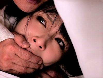 『バレちゃうよぉ…///』布団の中に隠れて”超”密着！！濃厚エロな声我慢×イキ我慢×汗だくスローセックス♥