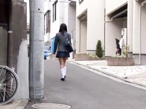 ＜JKレイプ＞住宅街を歩く制服美少女を拉致誘拐！！ヤリ部屋に監禁拘束し絶叫嗚咽の輪姦乱交×集団レイプ♡＜エロドラマ＞