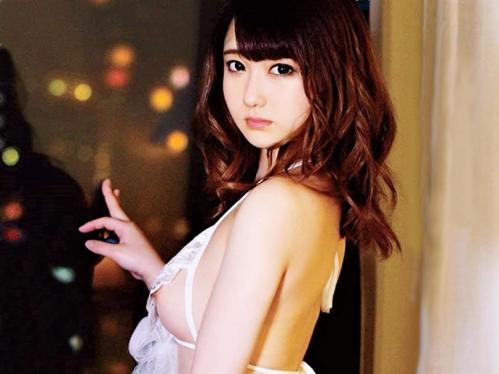 ＜素人ハメ撮り＞高級クラブでGETした激シコ女子大生『ナカに…ください///』妻には内緒の種付け中出しｗｗ＜エロ動画＞