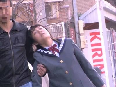 ＜JKレイプ＞イキ我慢×限界羞恥のハード調教♥制服JKに媚薬浣腸ブチ込みトイレに拉致って2穴アナル中出しレイプ＜逆噴射＞