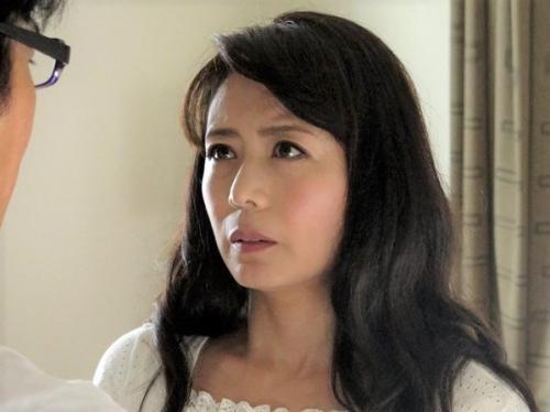 ＜人妻NTR＞旦那の部下に”犯され”る熟女妻…ガン反りデカチンで無理矢理すぎる不倫×種付け中出しレイプ♡＜エロドラマ＞