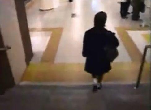 ■強姦魔のハメ撮り映像流出■※ヤバイやつ※女子校生が電車で痴漢される一部始終！乳揉み・マンコ凌辱！