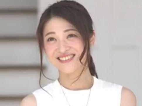極上ーーっ！奇跡のピュア美魔女をナンパしてAV出演交渉成立！7年ぶりエッチに恥ずかしさが気持ち良さに変わり獣の様によがる