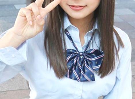 ≪神レベル美少女≫ナンパ師を／／人生最高の勃起／／と言わしめたアイドル顔負け神ロリJKを3Pで廻し犯しまくる★ハメ撮り★