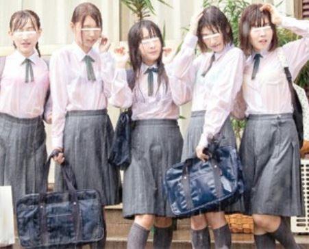 ≪JK中出しレイプ≫狙われた田舎の女子校生たち！大雨に打たれ民家に逃げ込んだずぶ濡れ少女達が絶倫おやじに未成熟マ〇コ凌辱