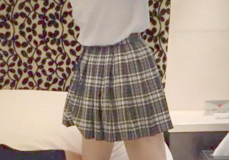 ≪個人流出／円光≫『チ〇チ〇出しなよ❤』生意気ピアス女子校生をホテルに連れ込みエロ悪戯！肉棒しゃぶらせ口内射精！