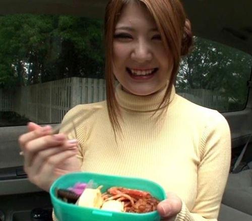 【仁科百華】むっちり爆乳美女とフェラパイズリカーセックス！おっぱいがデカすぎて我慢できねぇ…