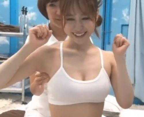 【MM×スペンス乳腺】妊活に悩む巨乳妻が性感オイルマッサージで発情！丁寧な乳愛撫でイキかけちゃうｗ