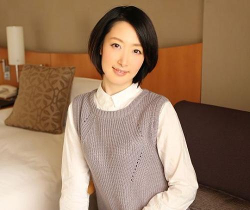 【人妻不倫】夫の浮気が発覚して落ち込んだ奥様！「なんであなただけ…」求めたのは他人棒だった