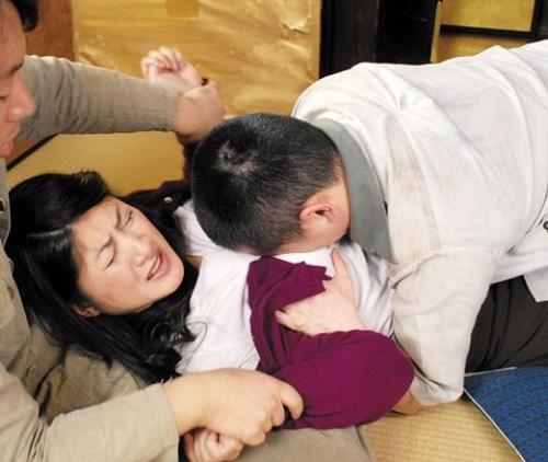 【近親相姦】五十路の母親とその息子が激しい交尾！深すぎる愛はときに常識を超えた行動に走らせる…